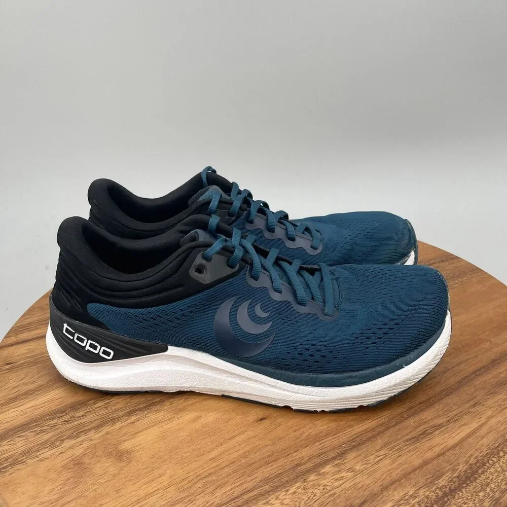 Topo Athletic M-Ultrafly 4 Shoes Mens Size 10 Navy Running Comfort Walking Gym